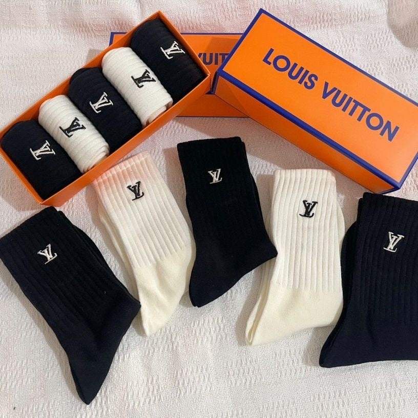 Couple's Stylish Cotton Embroidered Socks