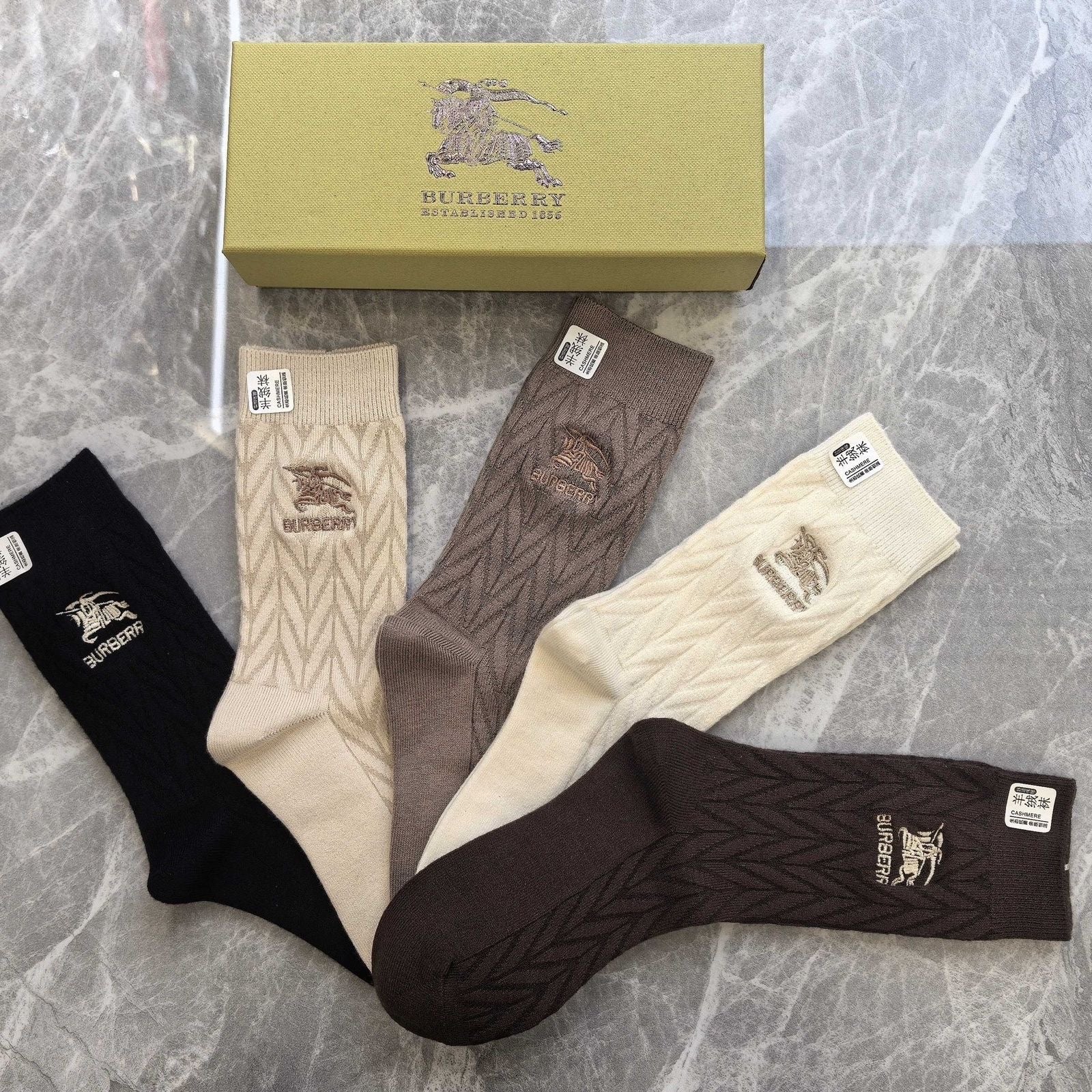 Couple's Stylish Mid-Cut Cotton Socks