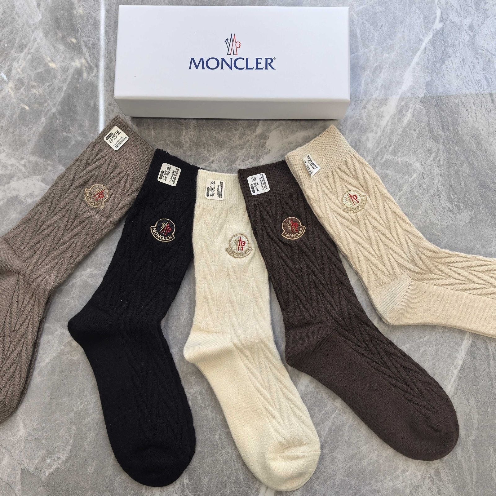 Couple's Stylish Mid-Cut Cotton Socks