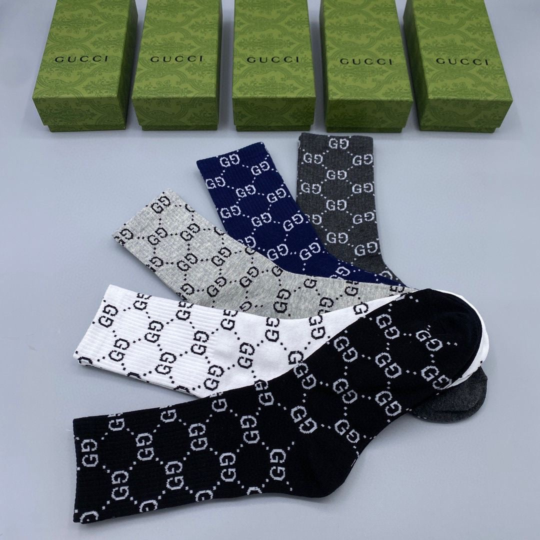 Couple's Stylish Mid-Cut Cotton Socks