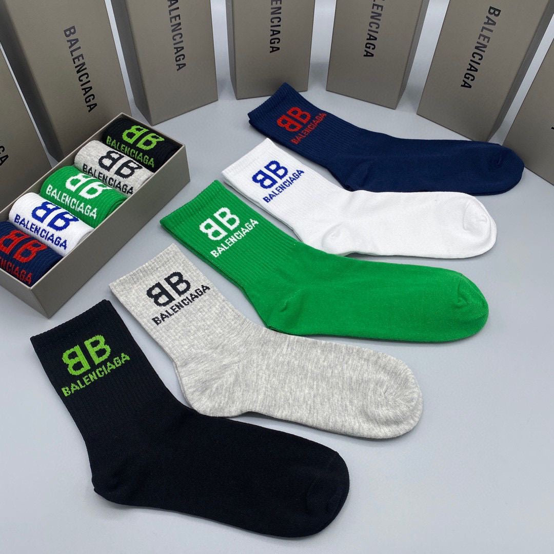 Couple's Stylish Mid-Cut Cotton Socks