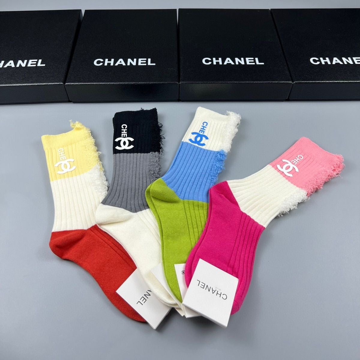 Women's Fashion Mid-Cut Cotton Socks