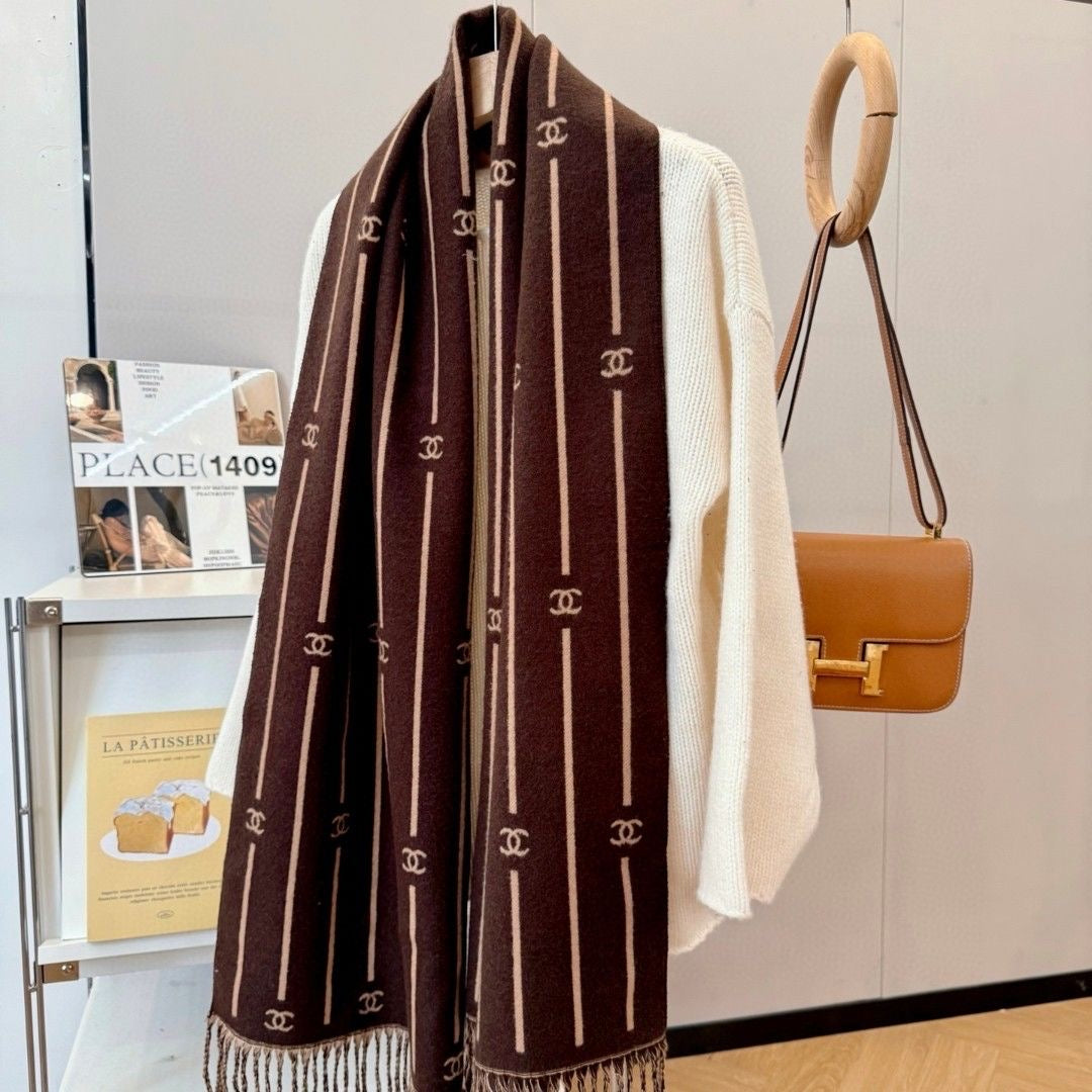 Women's Fashionable Versatile Cashmere Scarf/Shawl