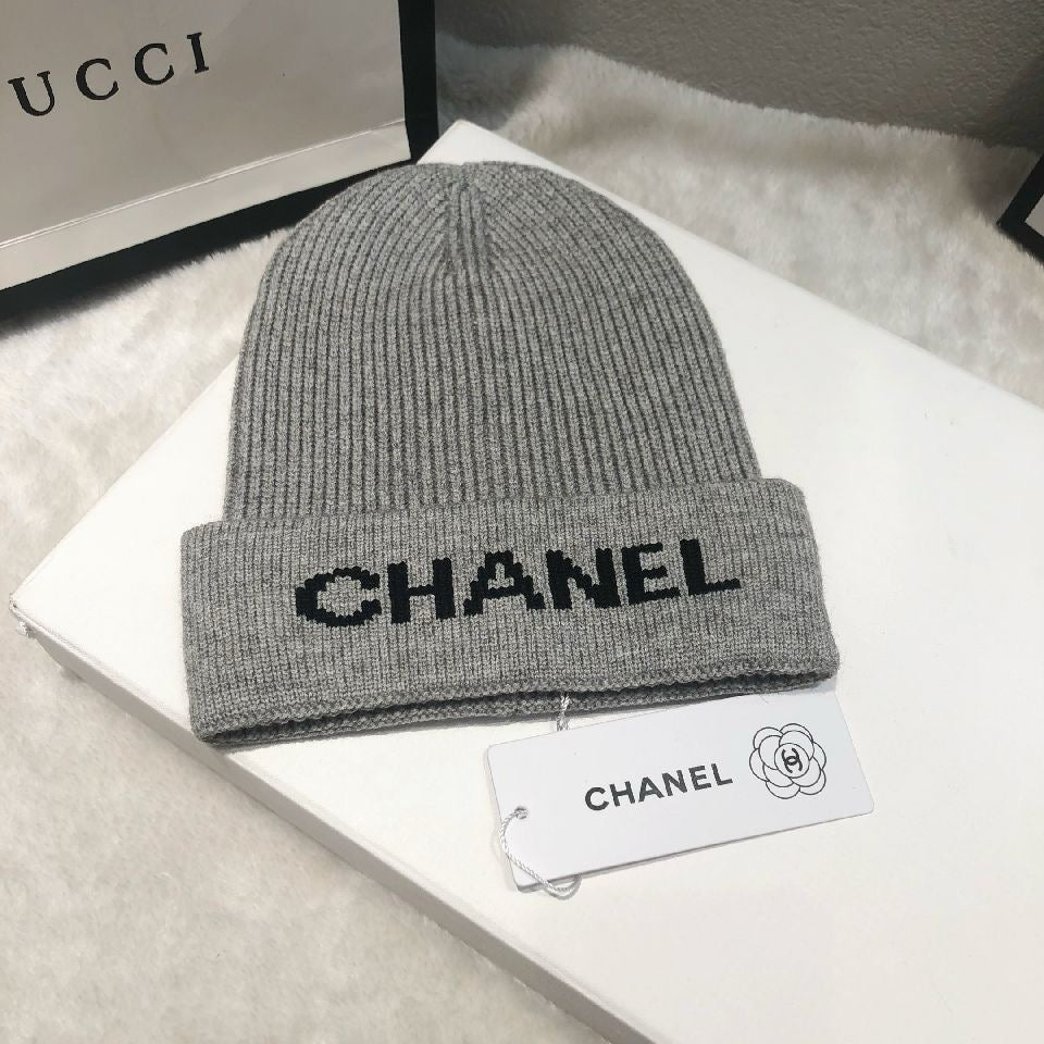 Fashionable Casual Embroidered Knitted Hat