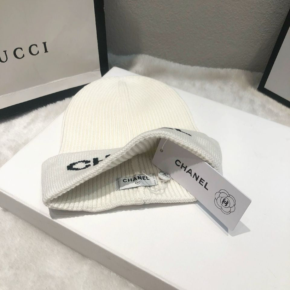 Fashionable Casual Embroidered Knitted Hat