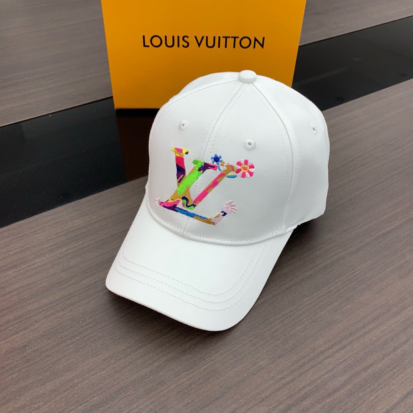 Stylish Casual Embroidered Baseball Cap