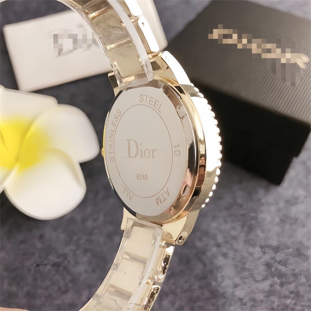 Women's Fashion Diamond-Set Watch
