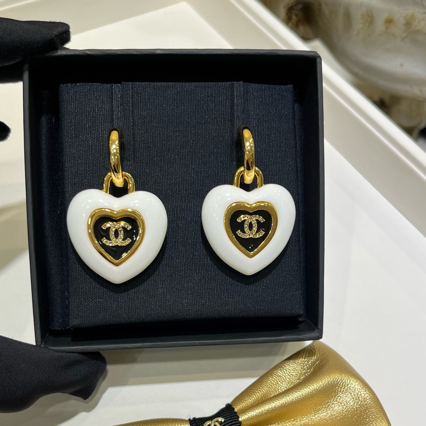 New Women's Pendant Earrings