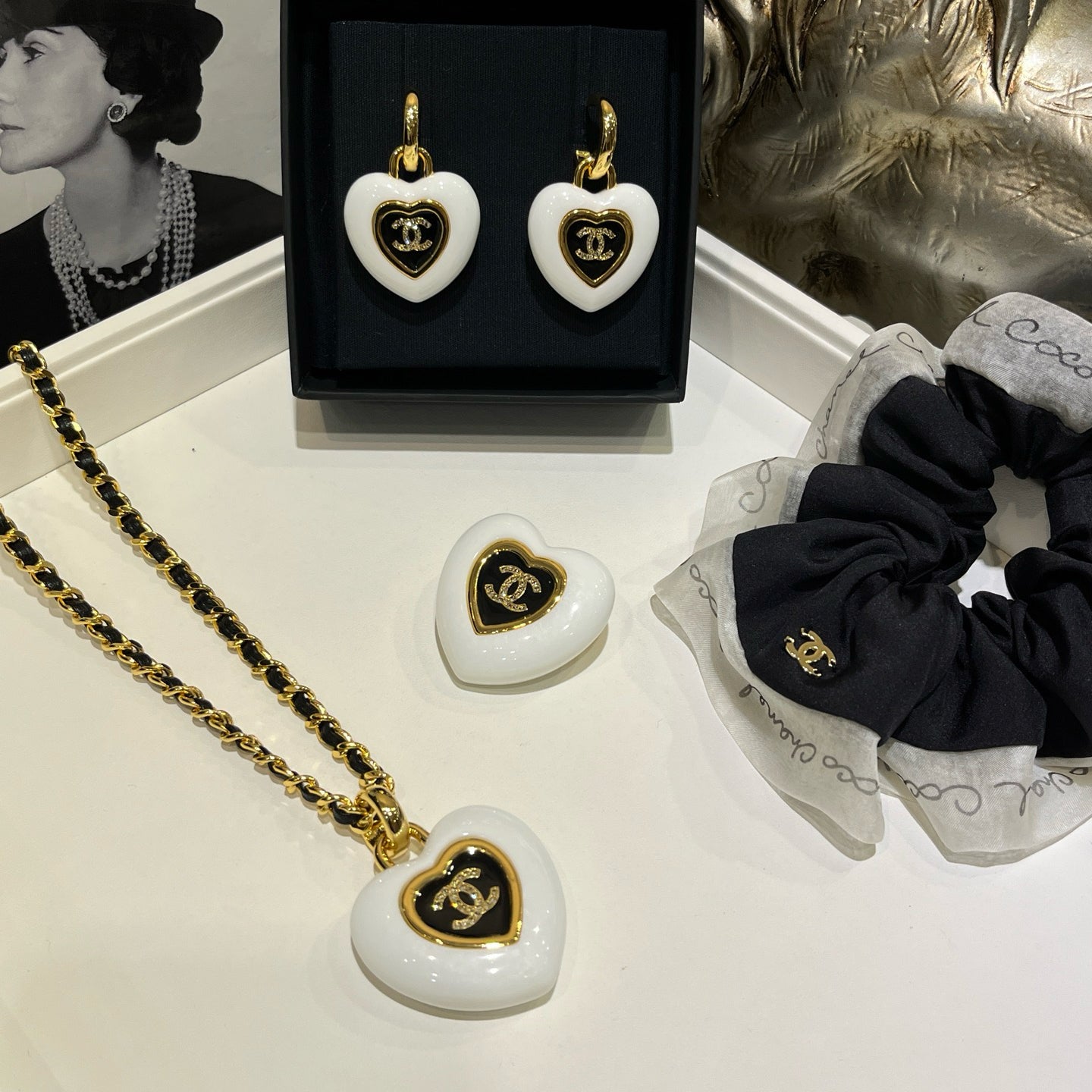 New Women's Pendant Earrings