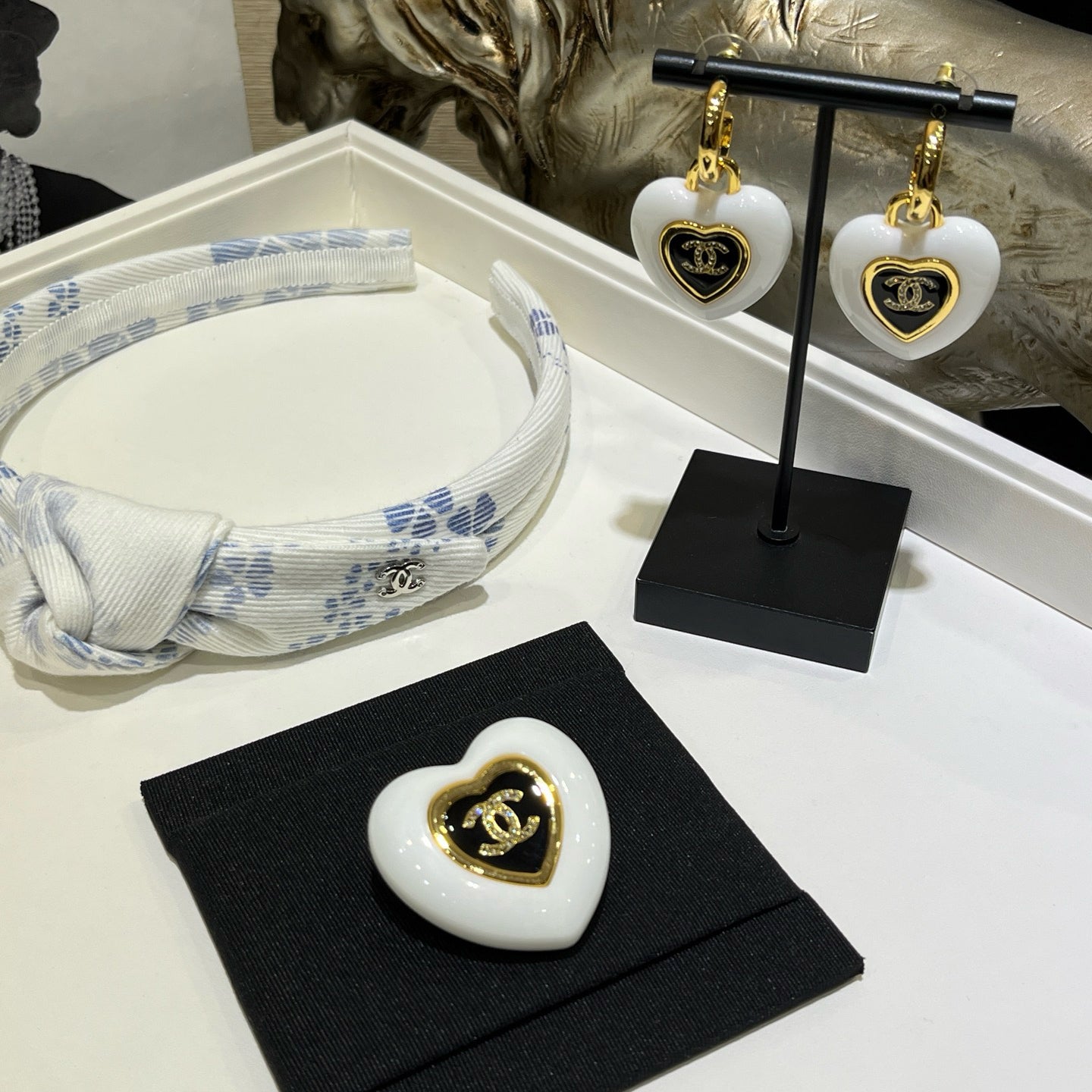 New Women's Fashion Brooch Accessories