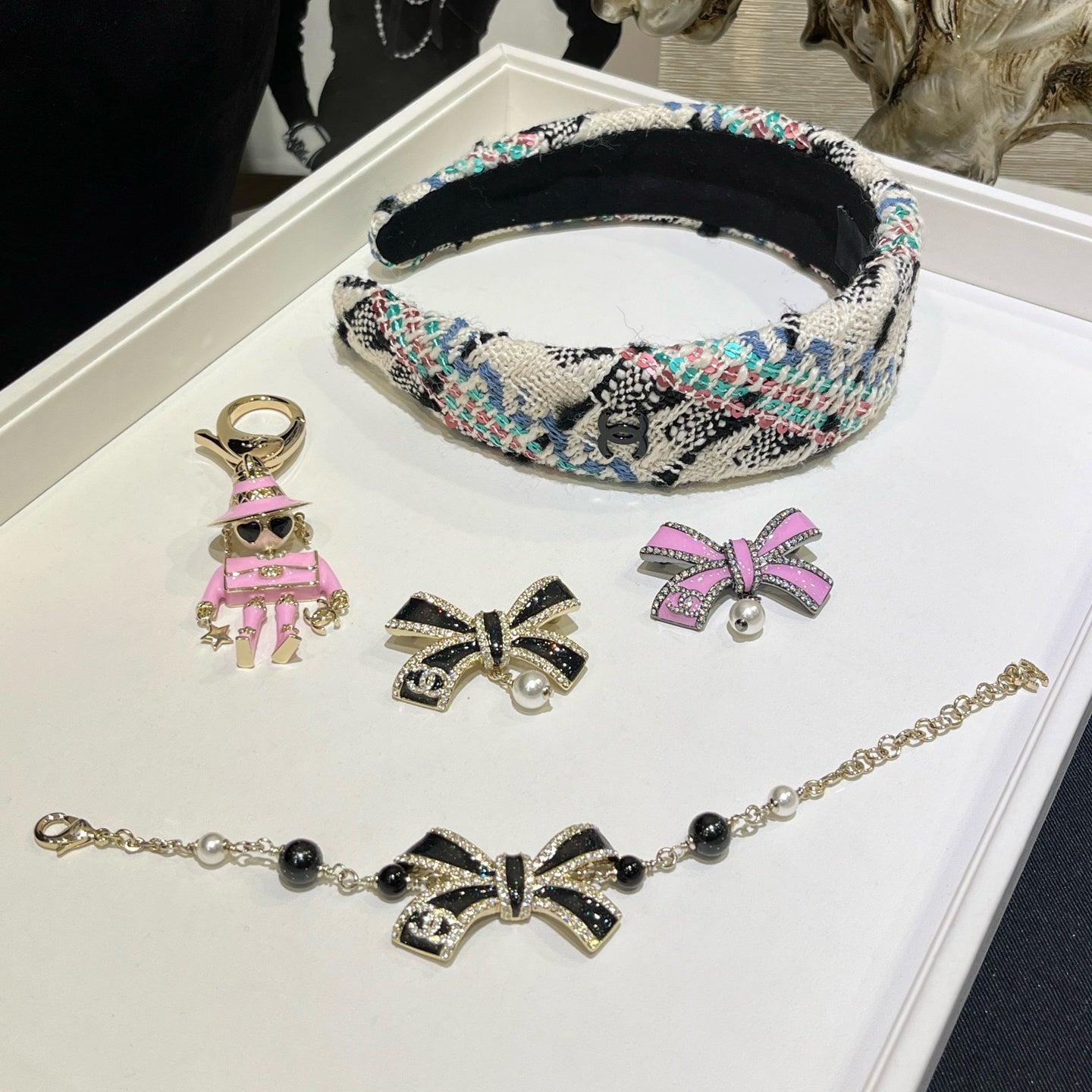 New Women's Fashion Brooch Accessory