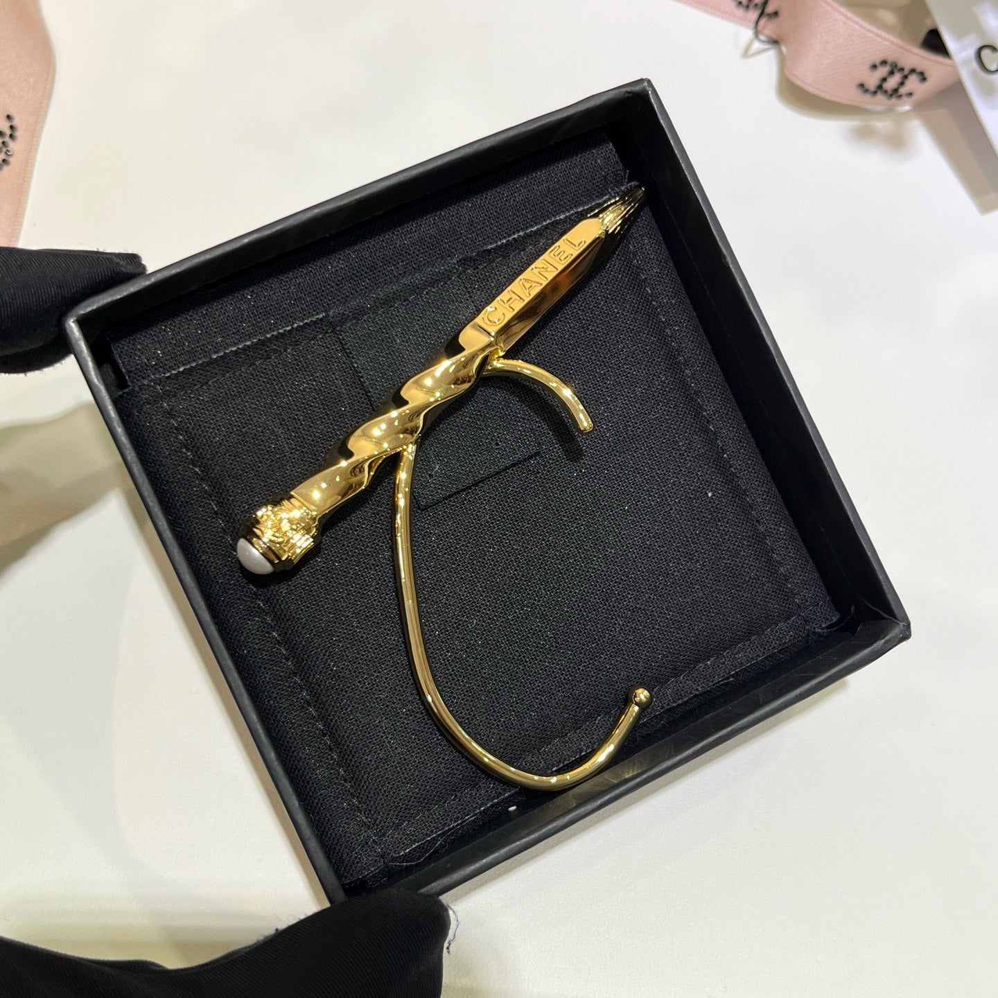 New Women's Fashion Pencil Ear Clips