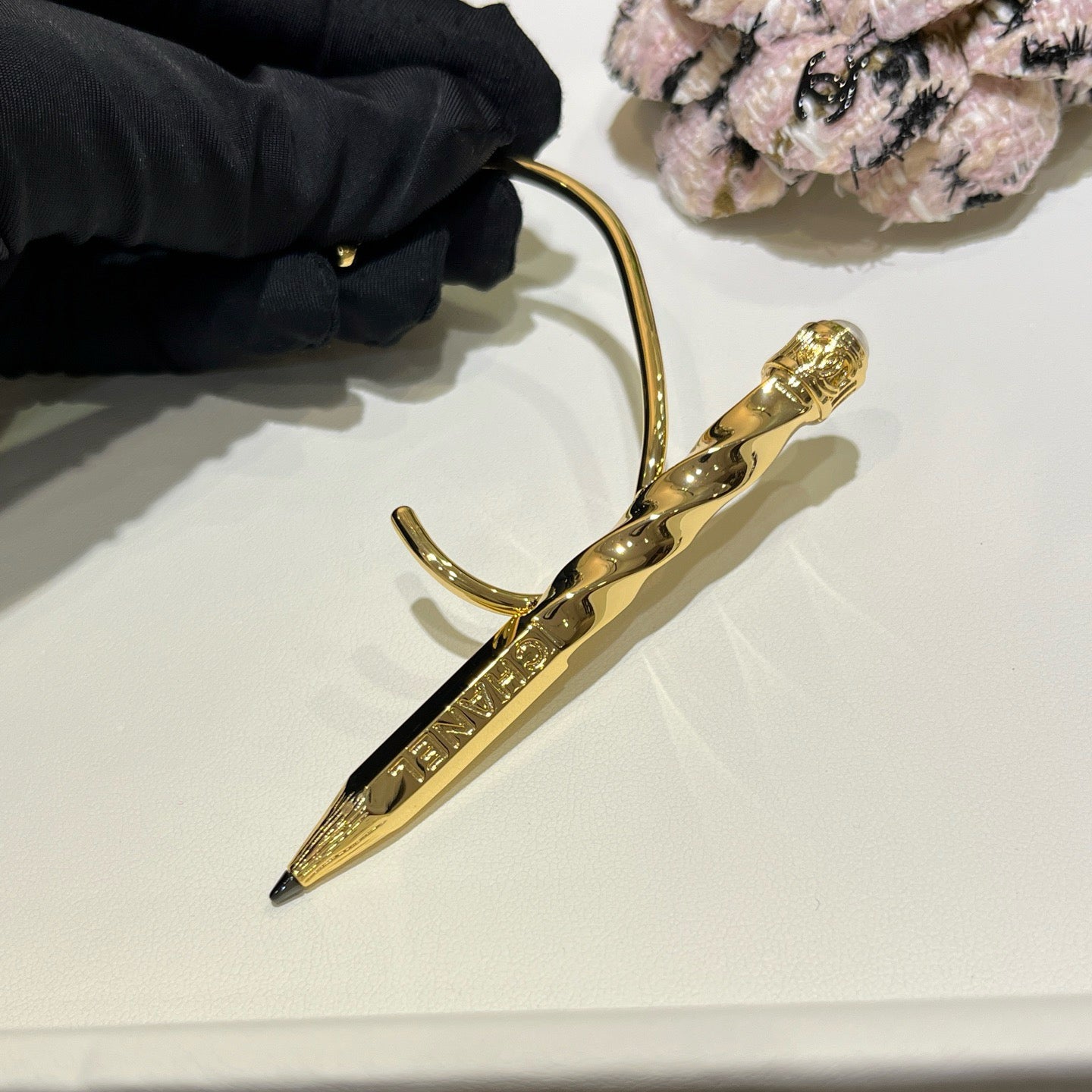 New Women's Fashion Pencil Ear Clips