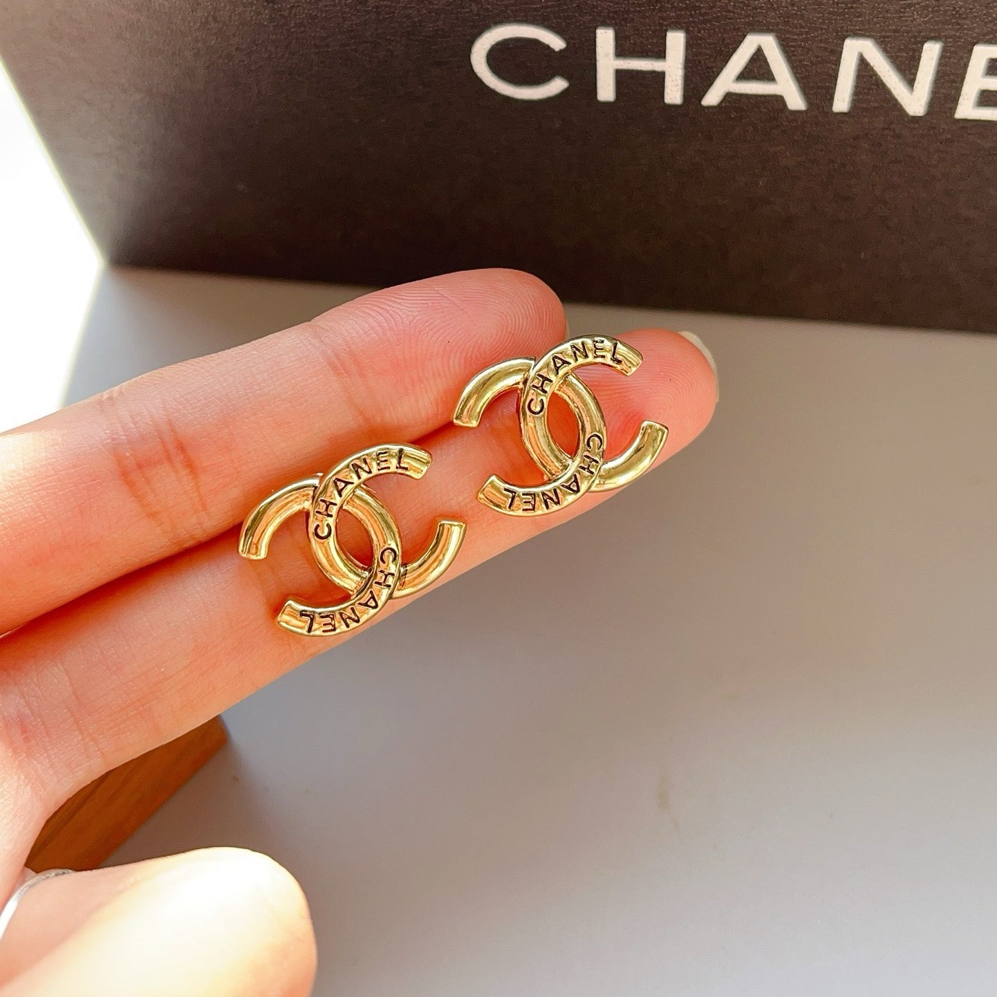 Women's Stylish Simple Earrings