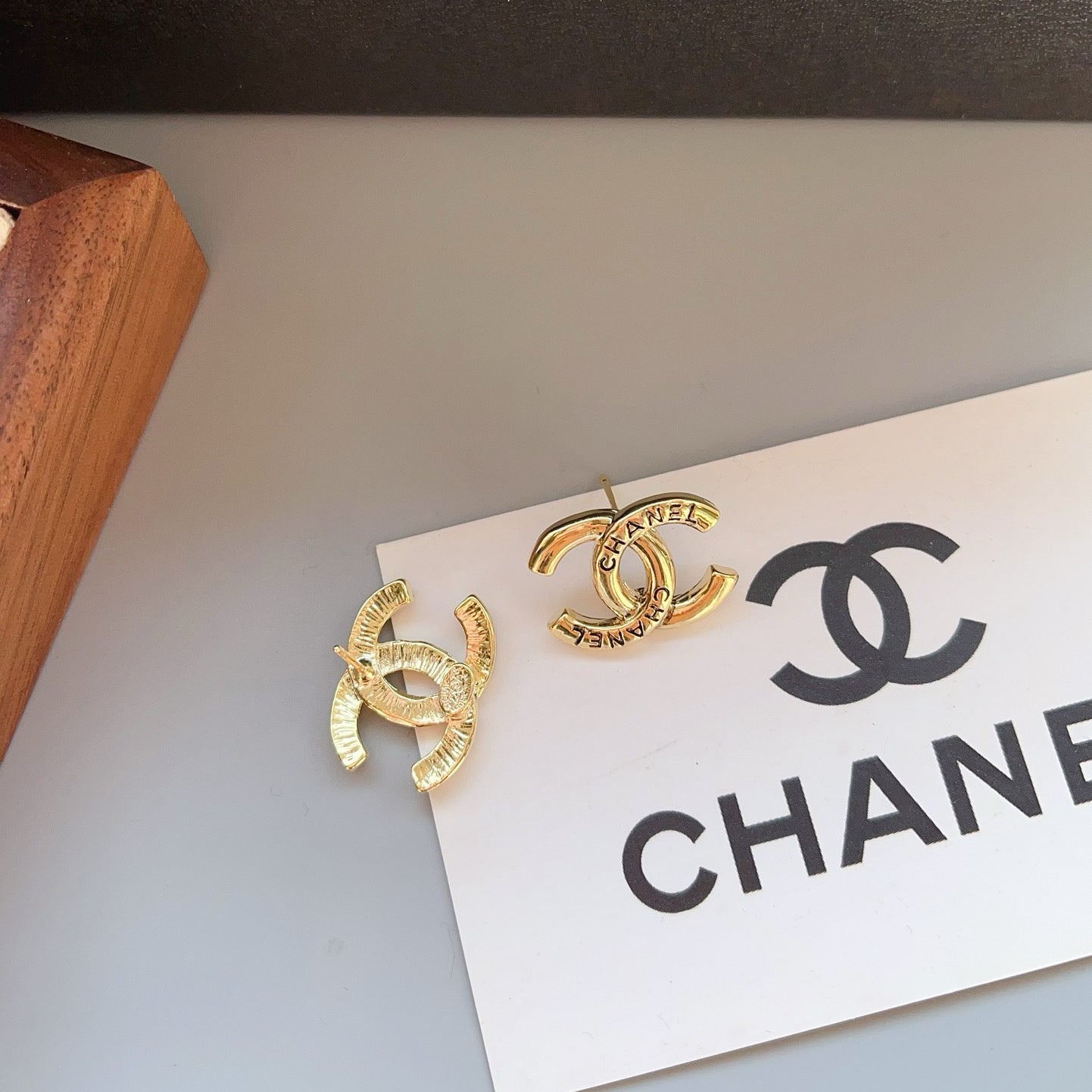 Women's Stylish Simple Earrings