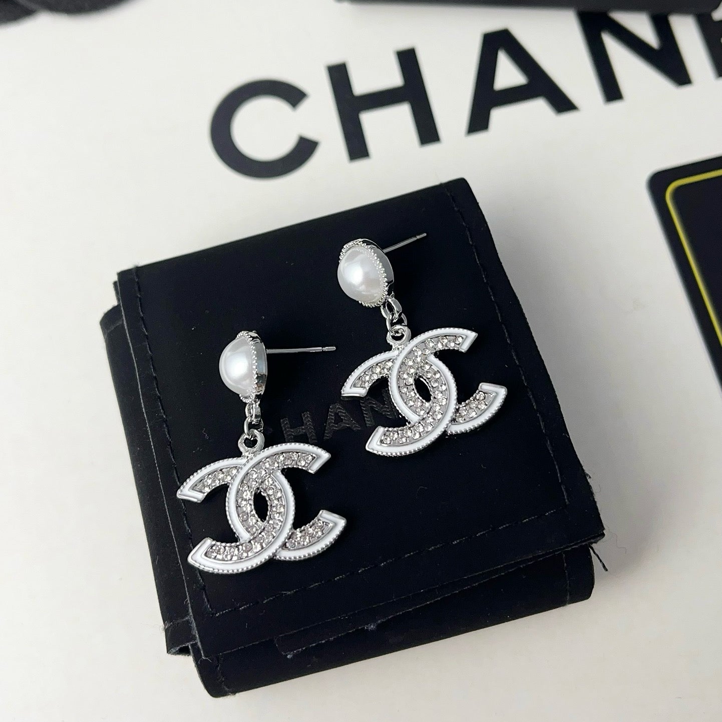 Women's Fashionable Pendant Earrings