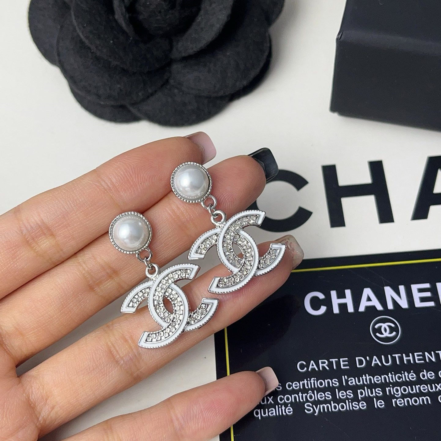 Women's Fashionable Pendant Earrings