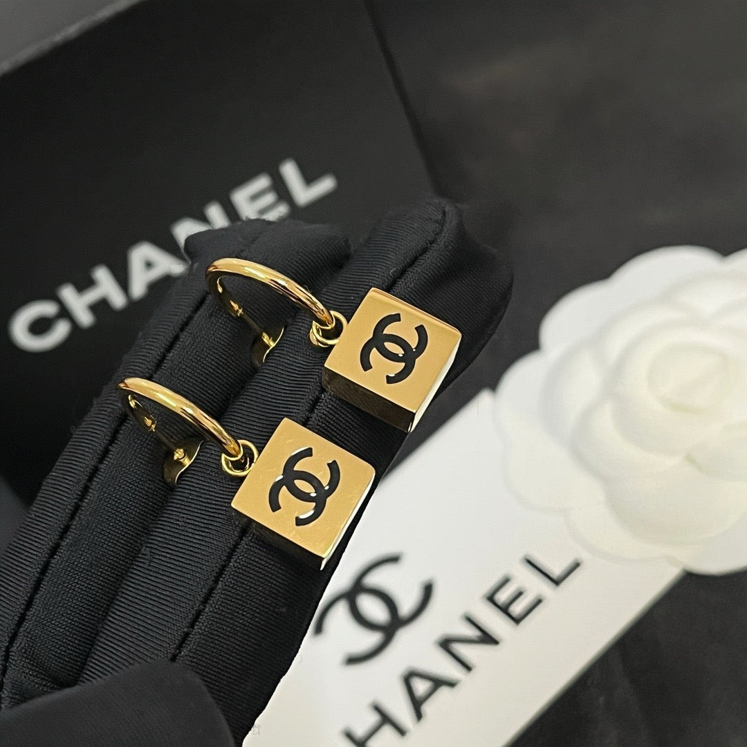 Women's Fashion Earrings