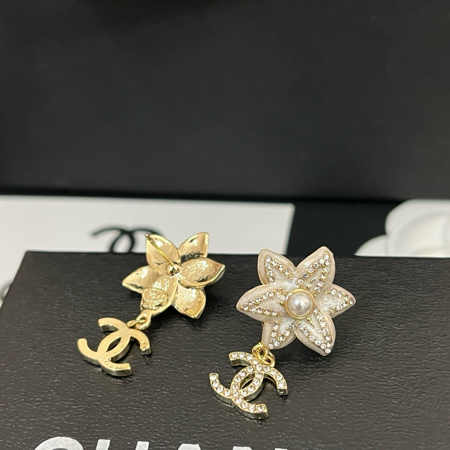 Women's Fashion Rhinestone Earrings