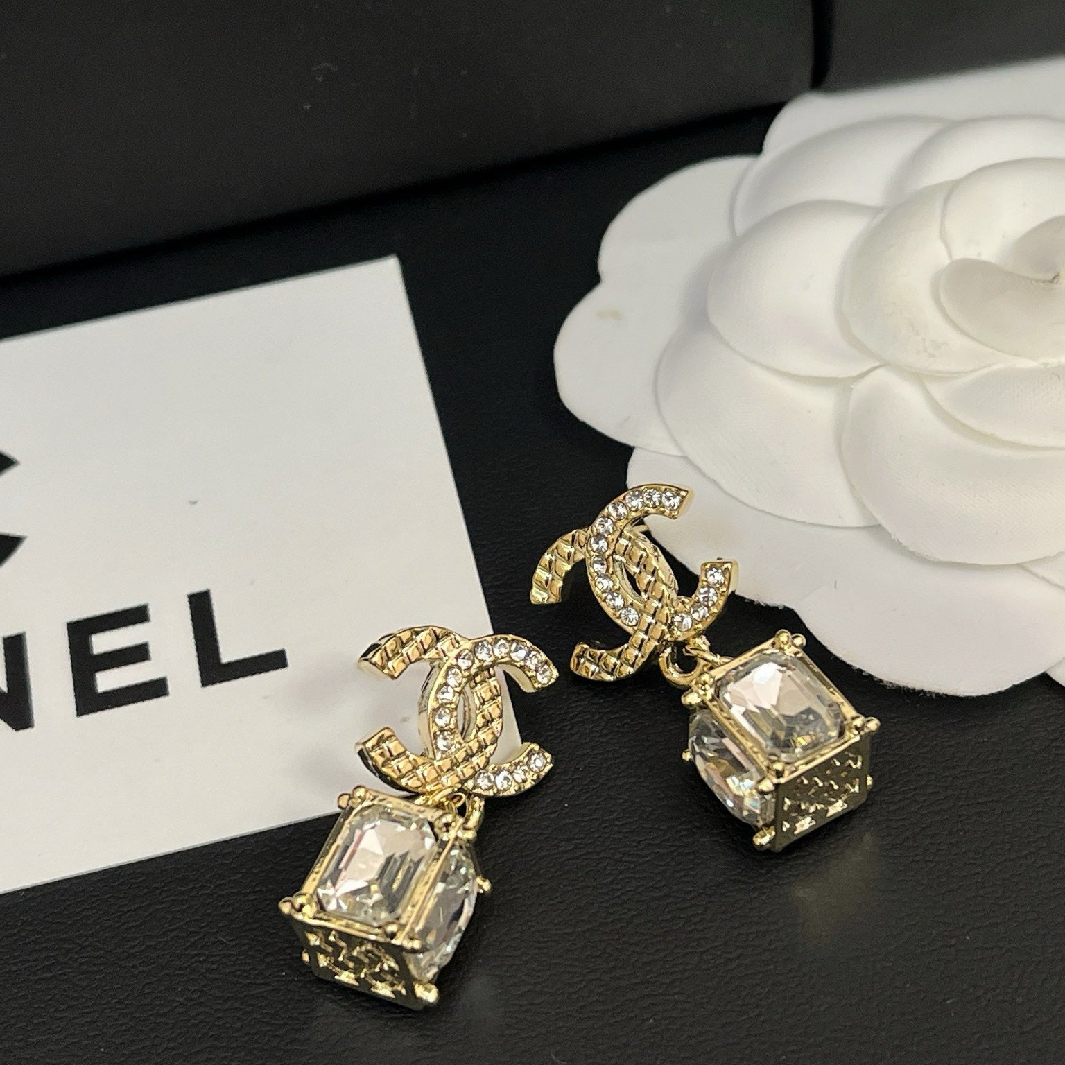Women's Fashion Rhinestone Earrings