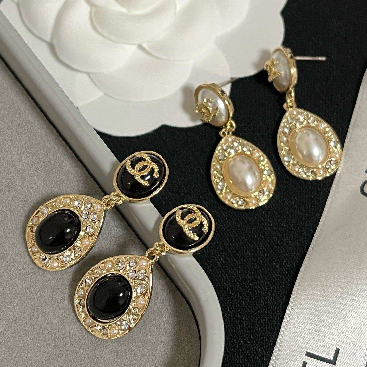Women's Fashion Rhinestone Earrings