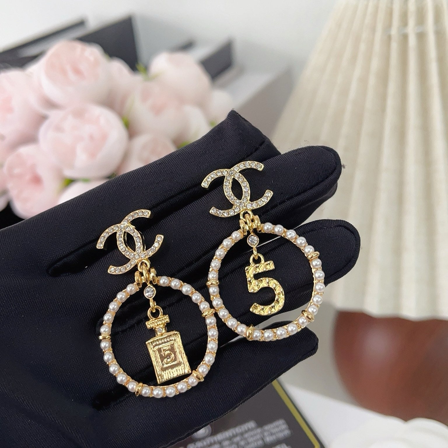 Women's Fashionable Rhinestone Drop Earrings