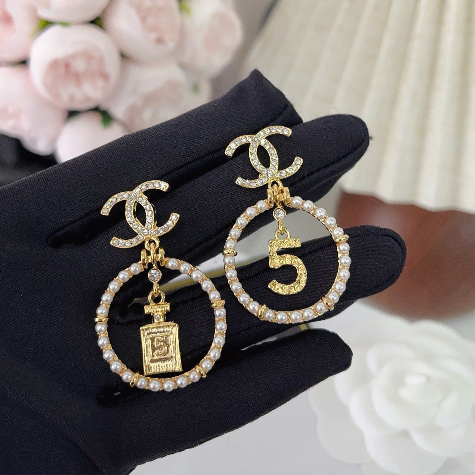 Women's Fashionable Rhinestone Drop Earrings