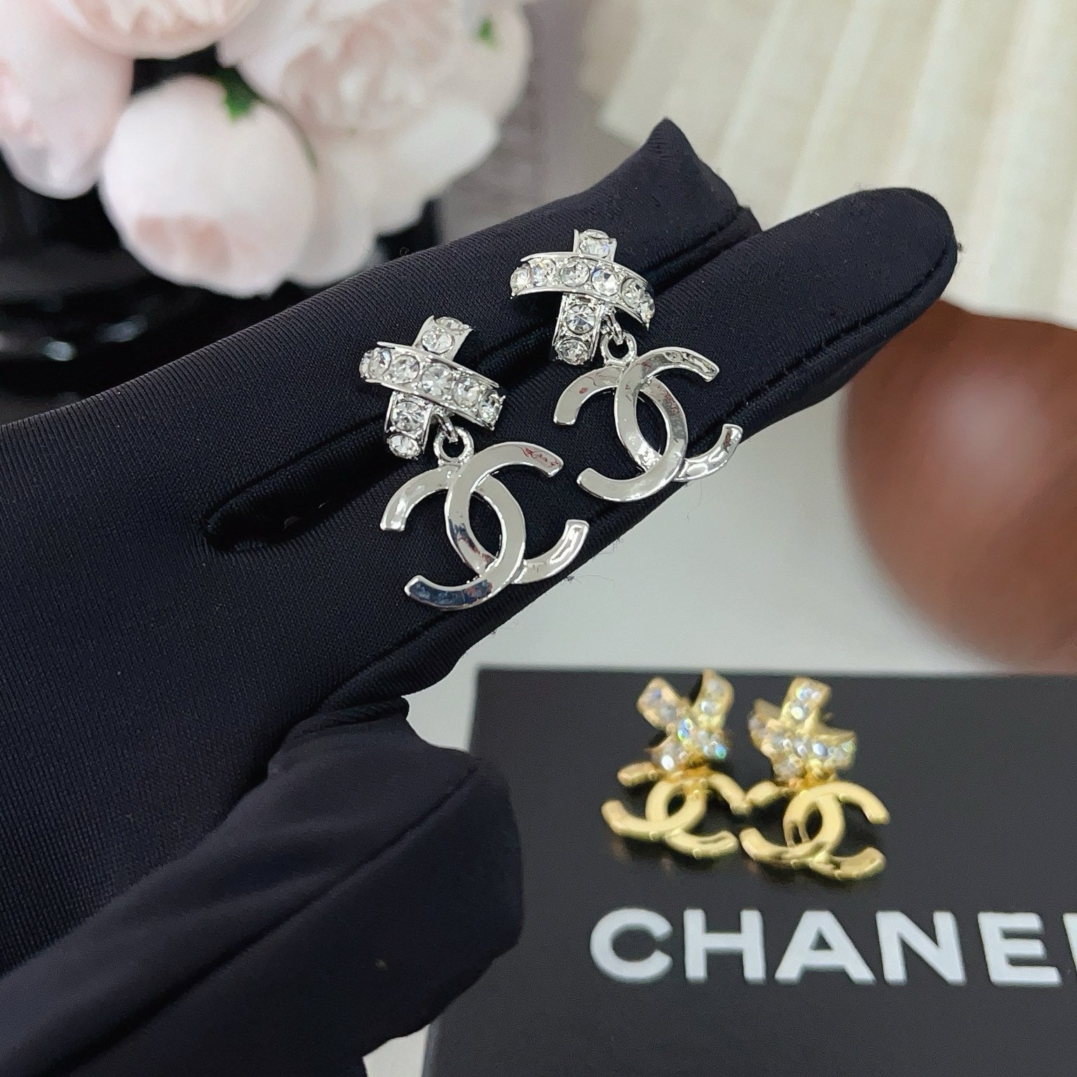 Women's Fashionable Rhinestone Drop Earrings