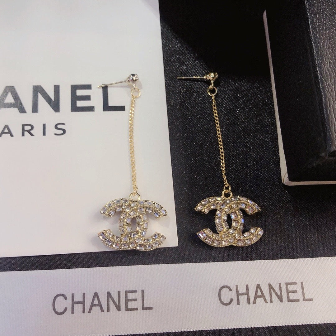 Women's Fashionable Rhinestone Drop Earrings