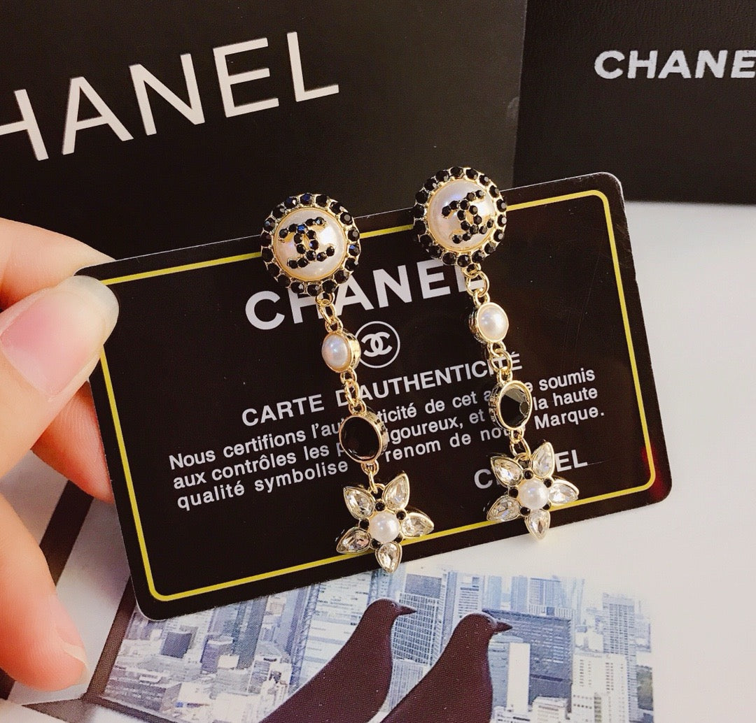 Women's Fashionable Drop Earrings