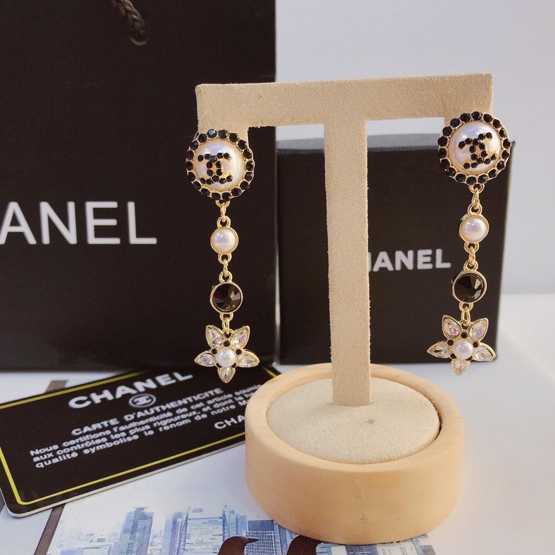 Women's Fashionable Drop Earrings