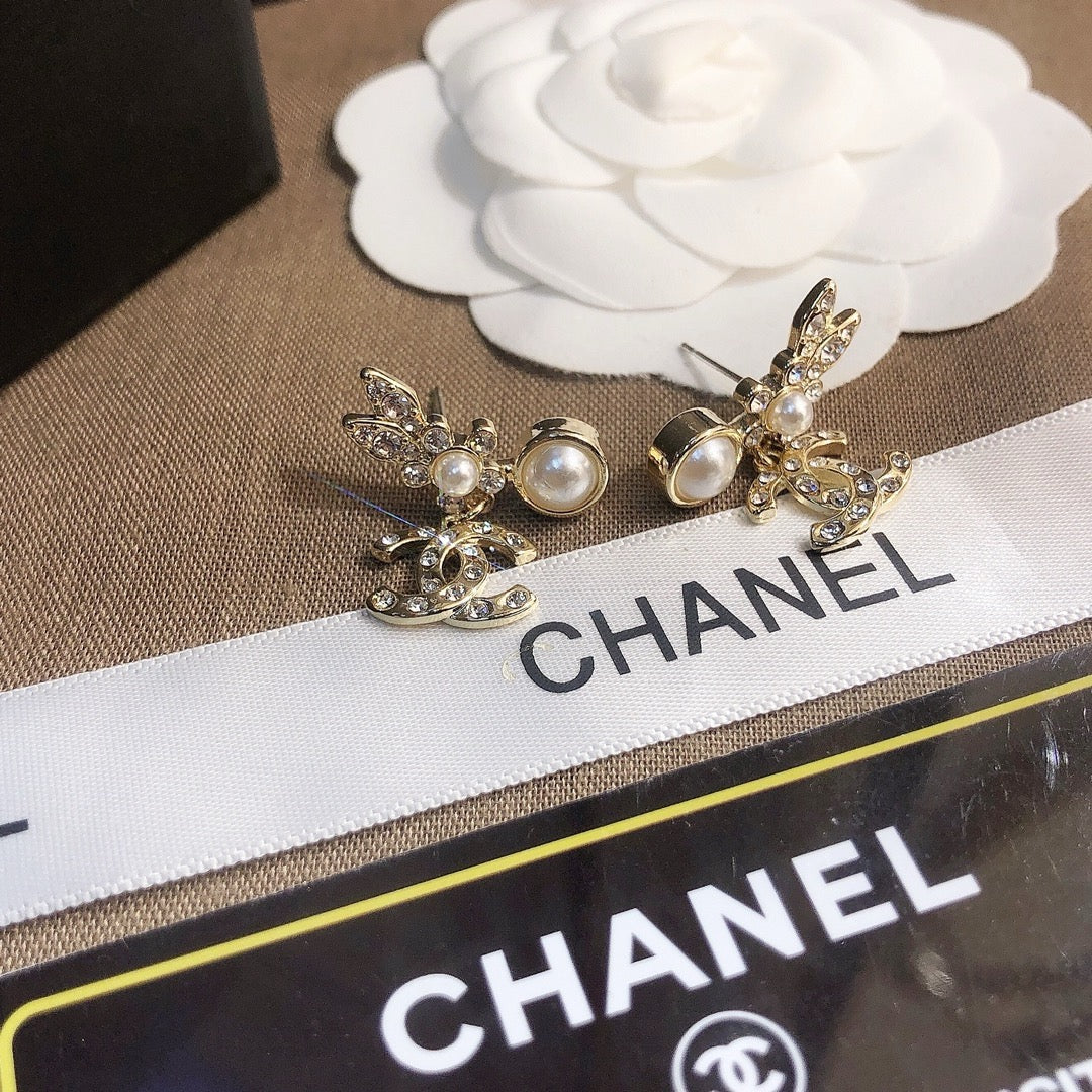 Women's Fashion Rhinestone Earrings