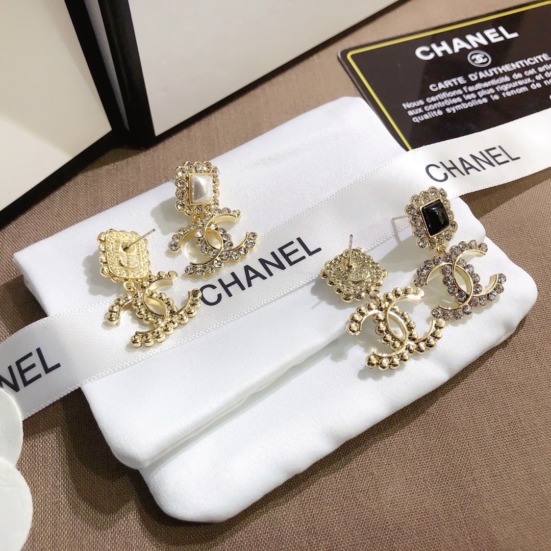 Women's Fashion Rhinestone Earrings
