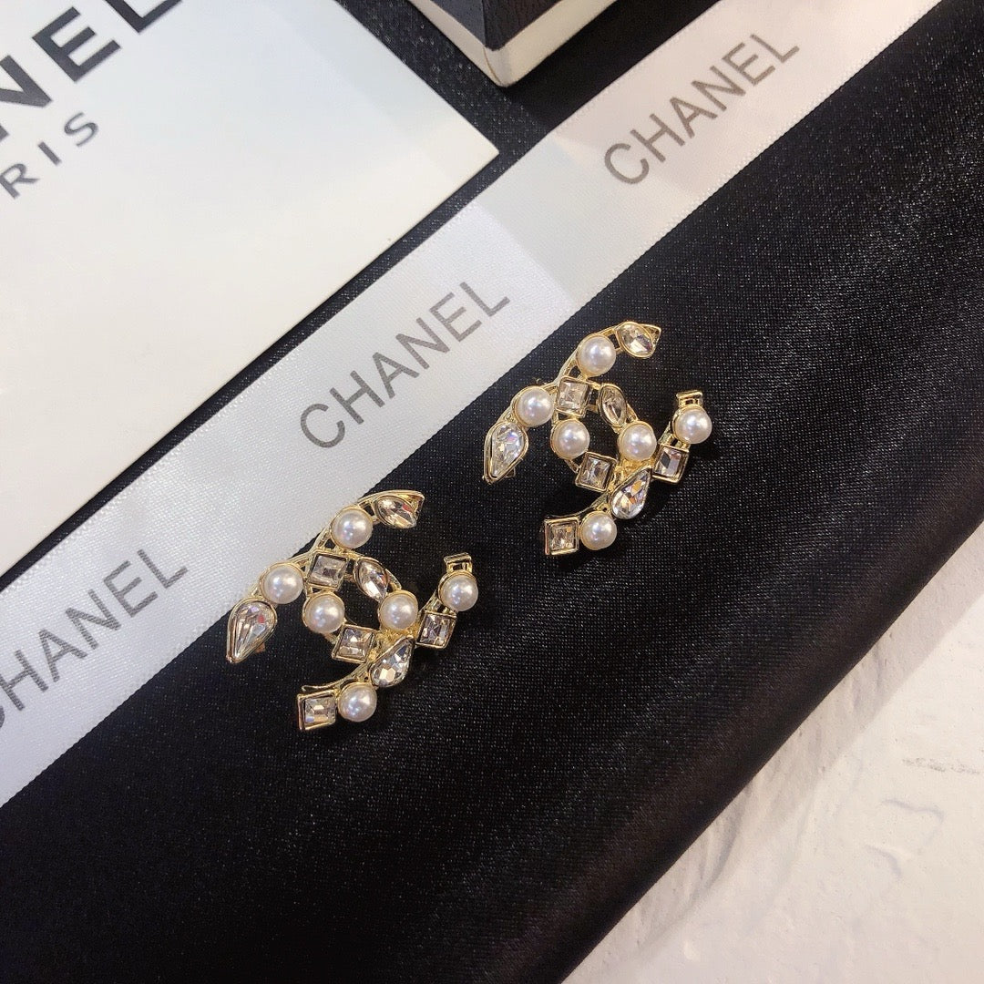 Women's Fashion Rhinestone Earrings