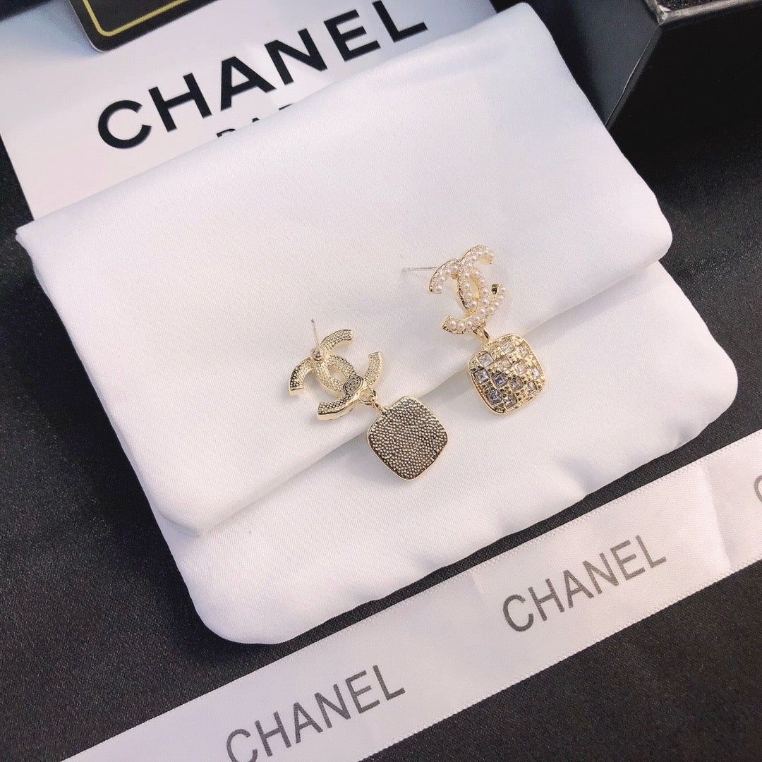 Women's Fashion Rhinestone Earrings