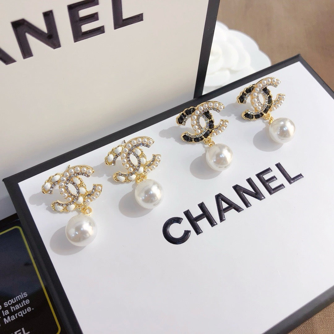 Women's Fashion Rhinestone Earrings