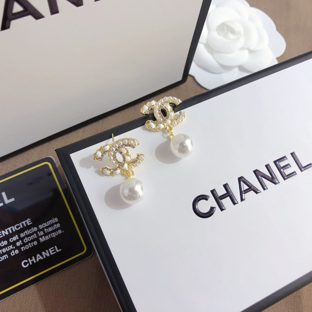 Women's Fashion Rhinestone Earrings