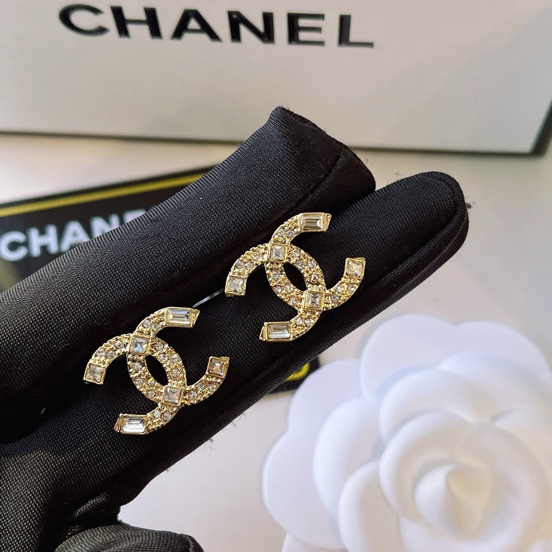 Women's Fashion Rhinestone Earrings