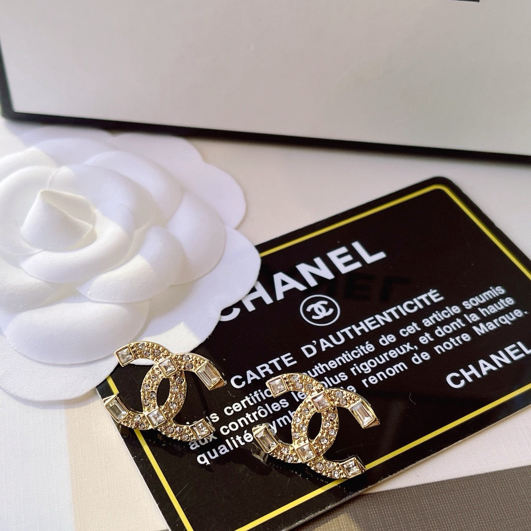 Women's Fashion Rhinestone Earrings