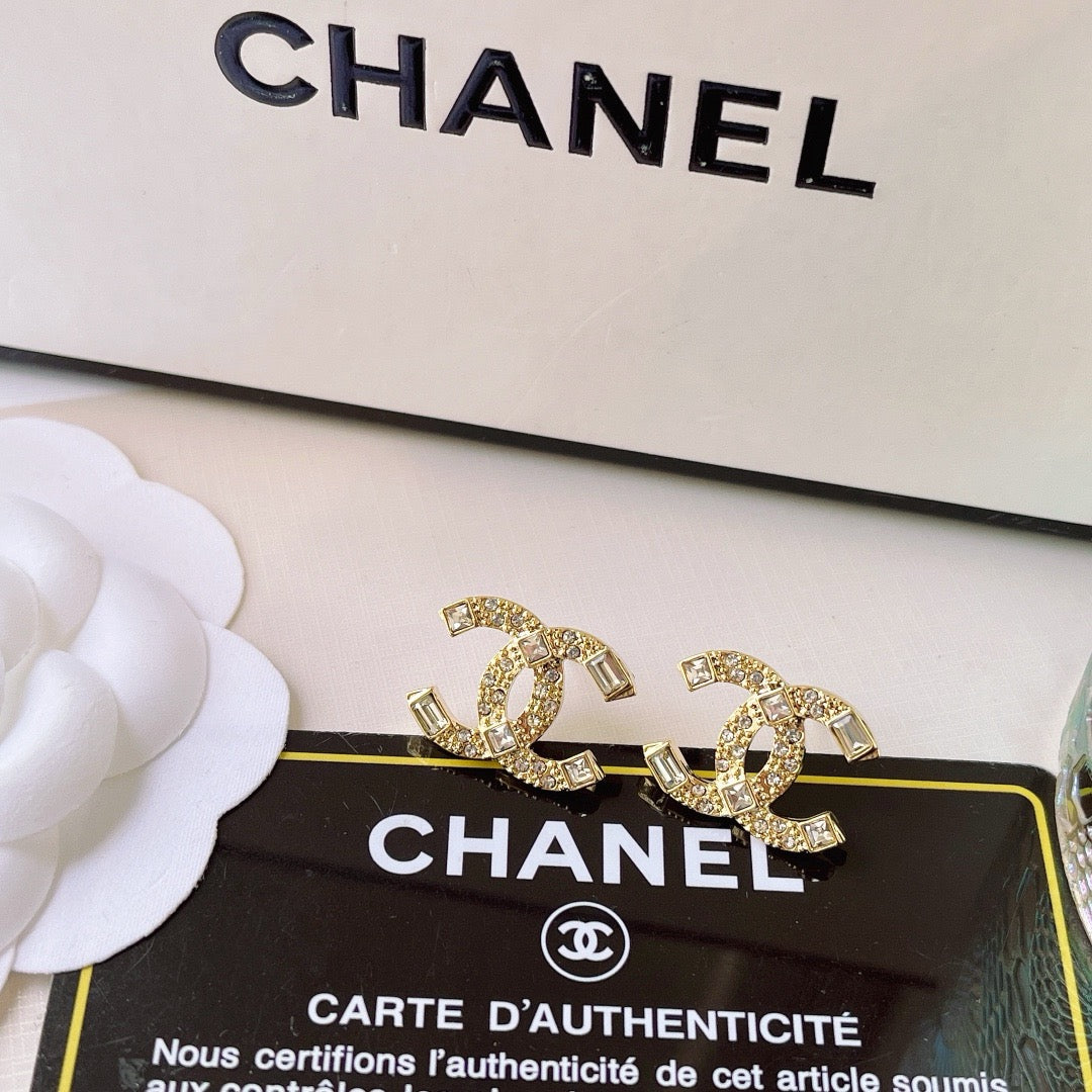 Women's Fashion Rhinestone Earrings