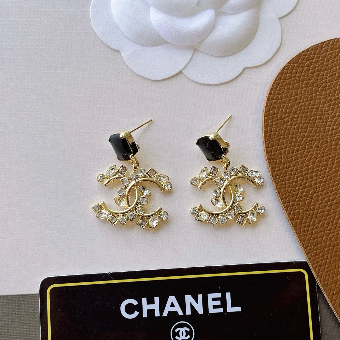Women's Fashionable Rhinestone Drop Earrings