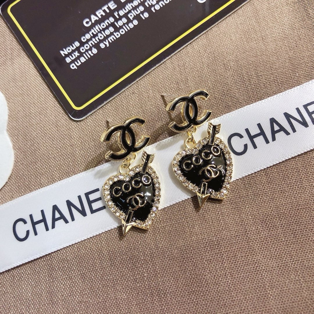 Women's Fashionable Rhinestone Drop Earrings