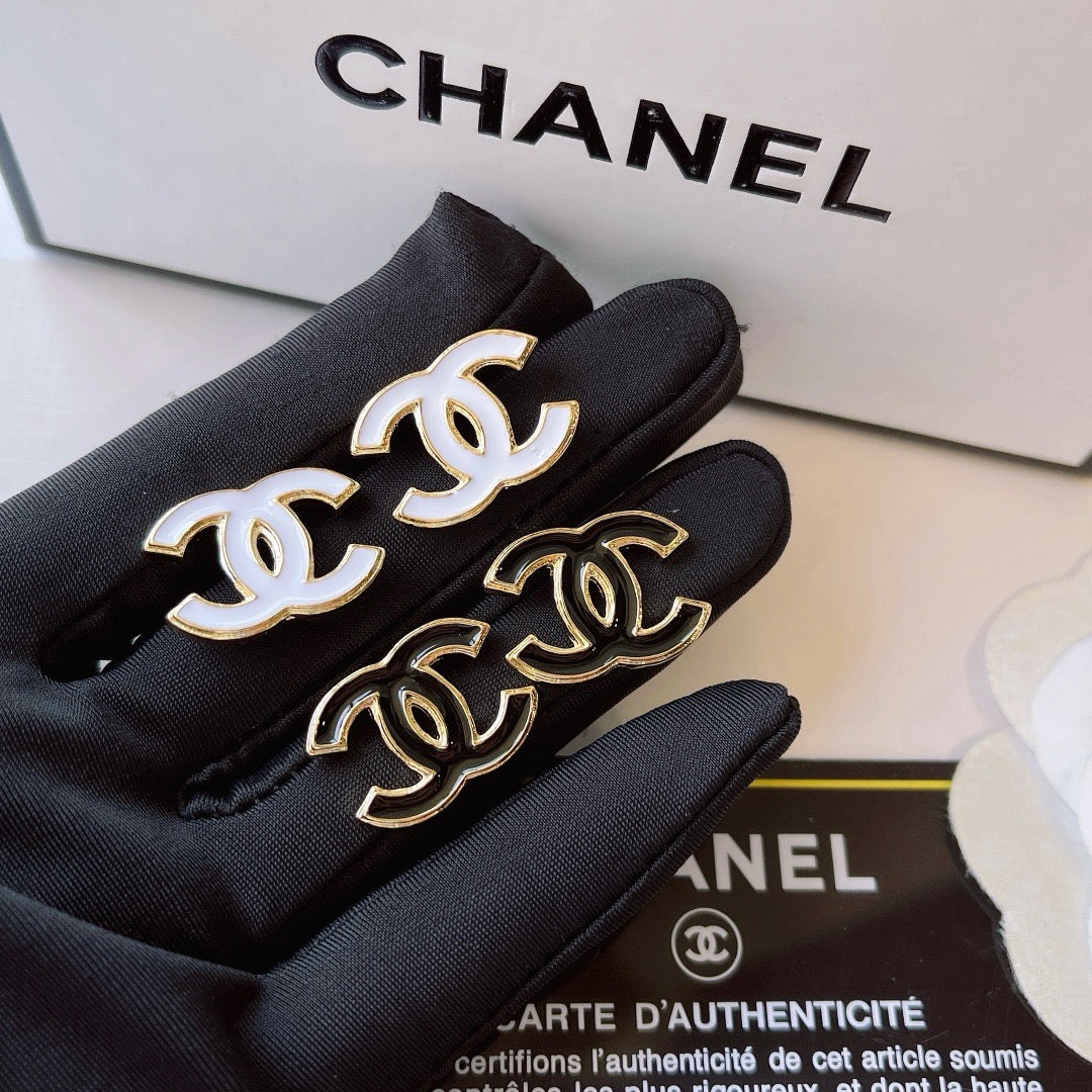 Women's Stylish and Simple Earrings