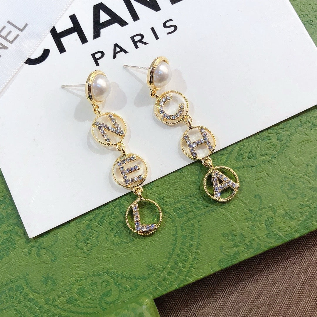 Women's Fashionable Tassel Rhinestone Earrings