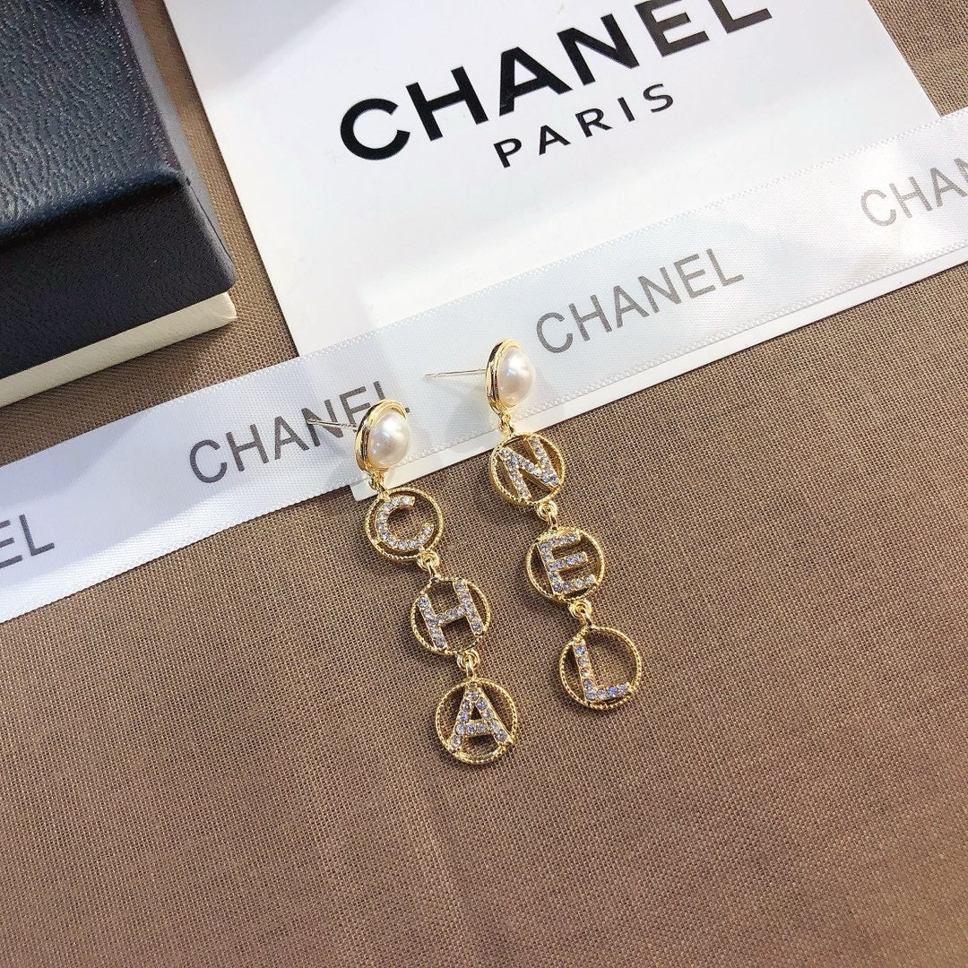 Women's Fashionable Tassel Rhinestone Earrings