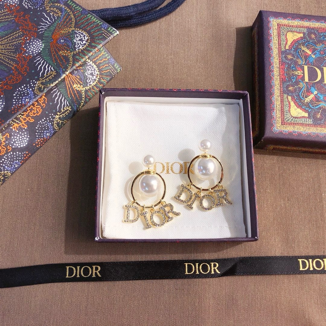 Women's Fashionable Drop Earrings