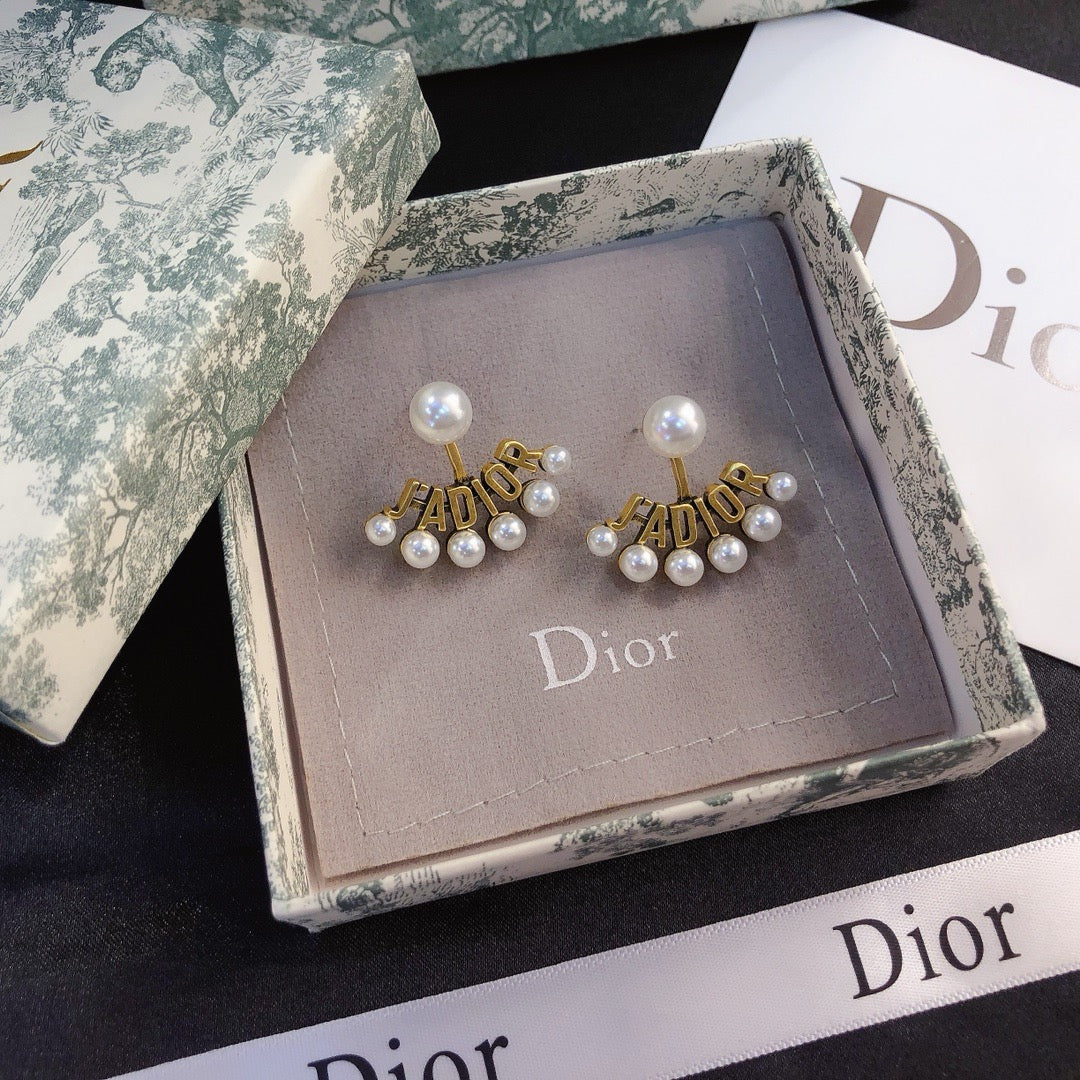 Women's Fashion Earrings