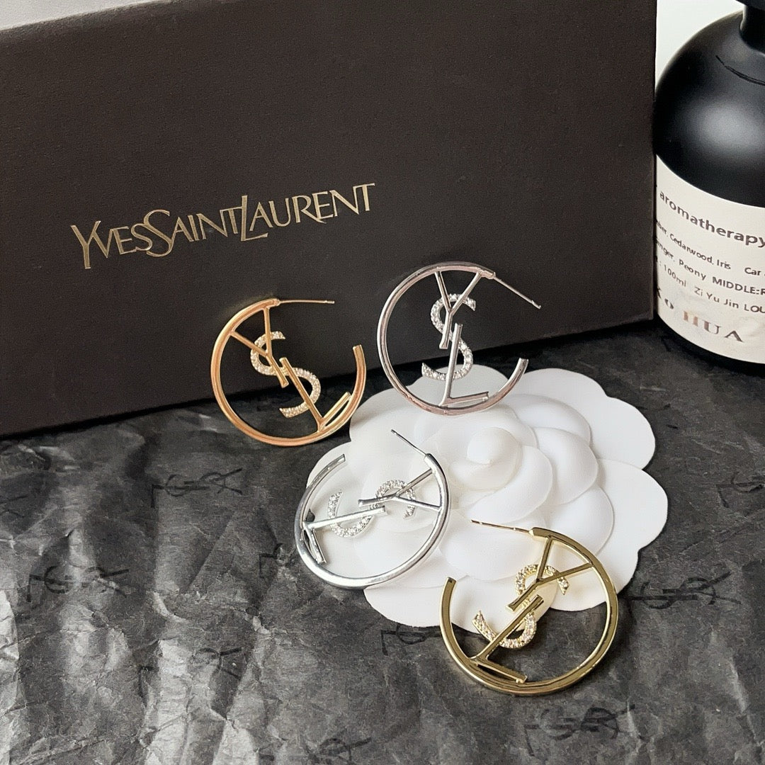 Women's Fashionable Large Hoop Rhinestone Earrings