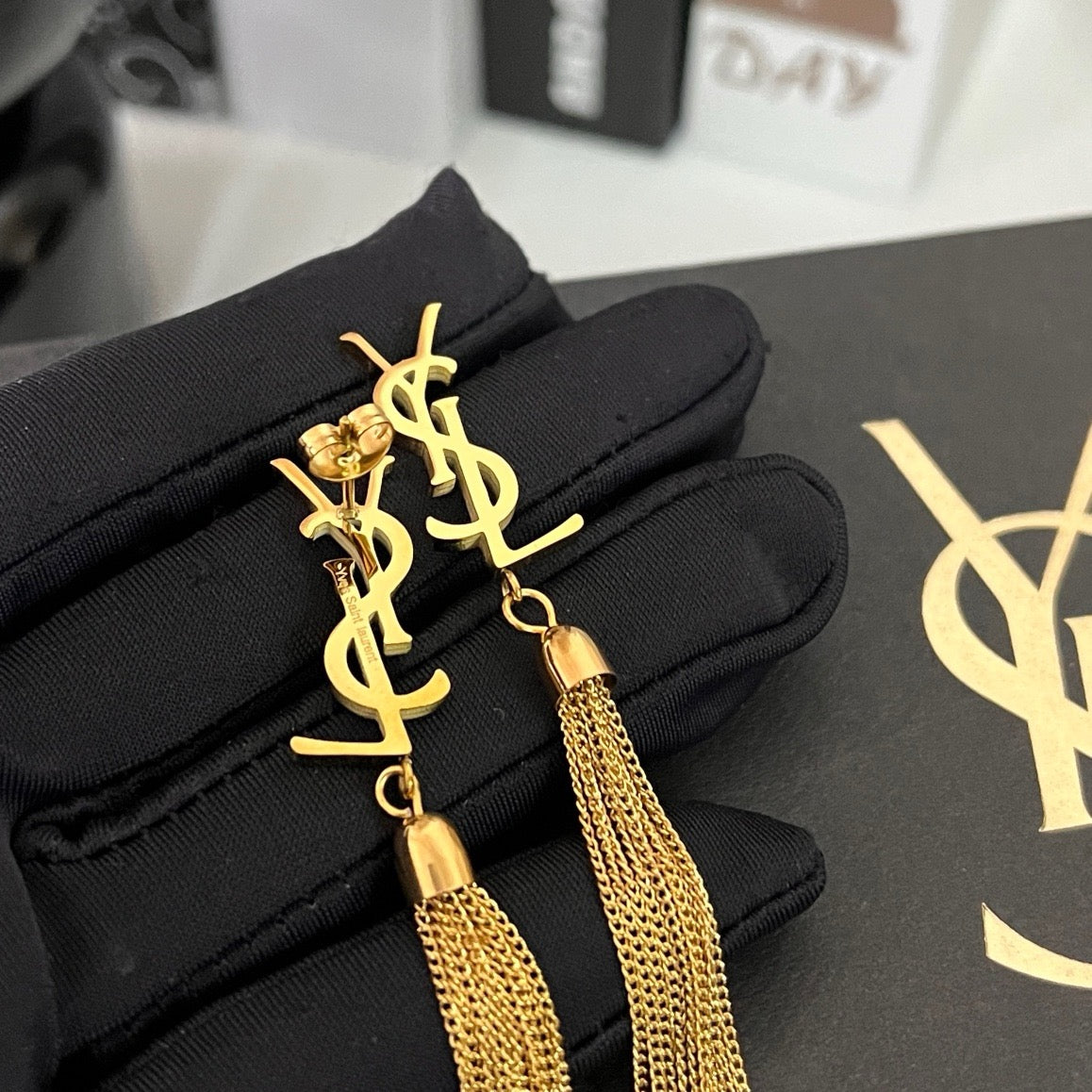 Women's Fashionable Tassel Drop Earrings