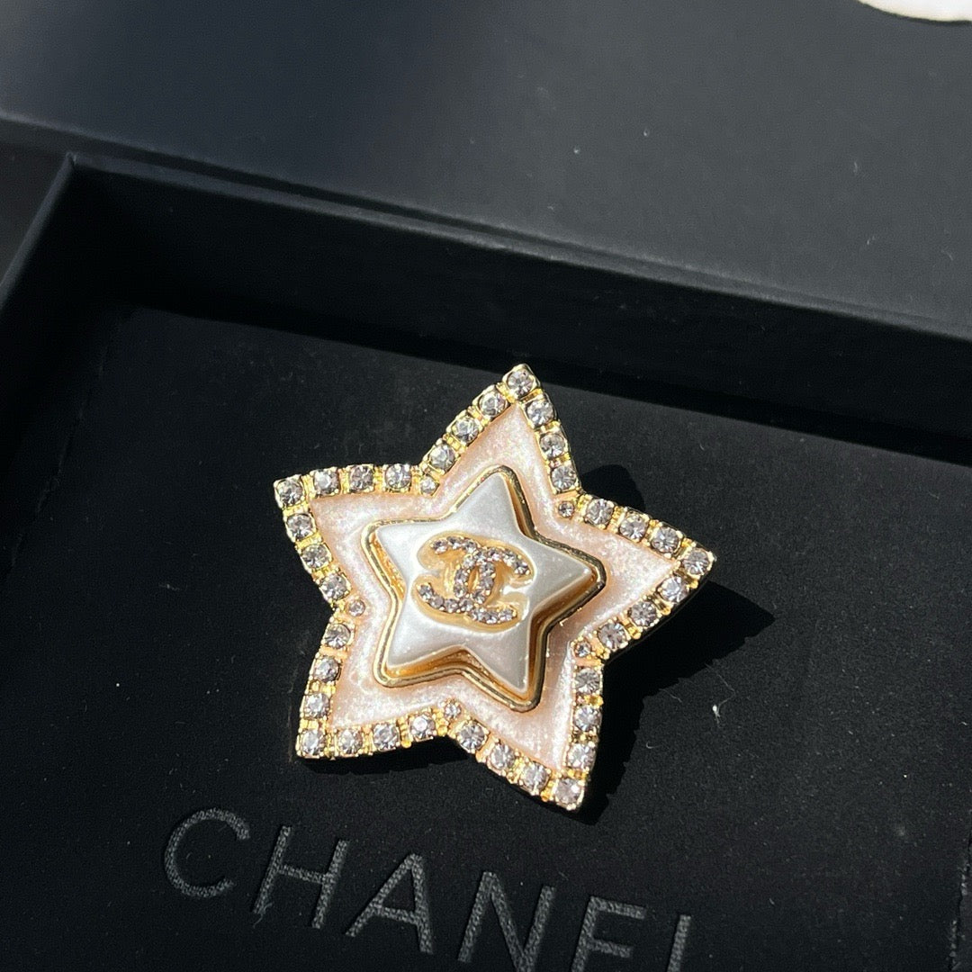 Women's Fashion Brooch